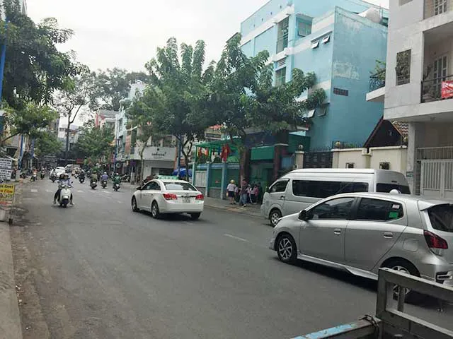 Bán Nhà Đường Trần Nguyên Đán Quận 1