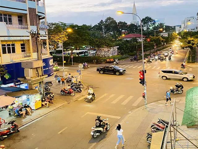 Bán Nhà Mặt Tiền Đường Đỗ Quang Đẩu Quận 1 Diện Tích 140m2