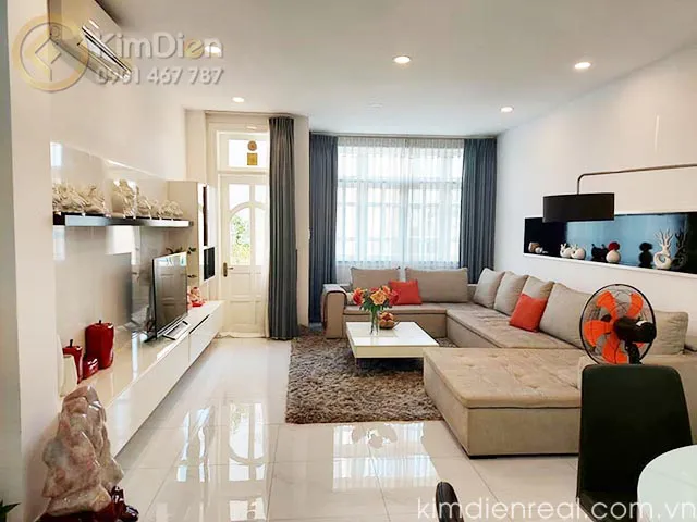 Bán Nhà Mặt Tiền Đường Nguyễn Canh Chân Quận 1