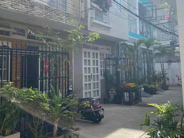 Bán Nhà Mặt Tiền Rộng 9m Đường Nguyễn Thị Minh Khai Quận 1