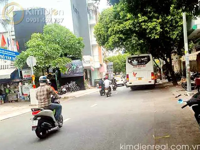 Bán Nhà MT Đường Lê Thị Riêng Quận 1