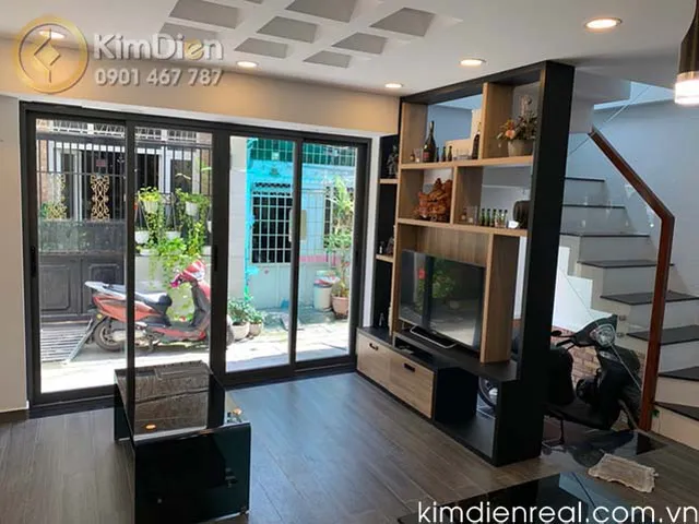 Bán Nhà Nhỏ 27m2 Thiết Kế Hiện Đại Đường Nguyễn Văn Nguyễn Quận 1