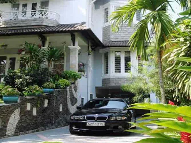 Biệt Thự Khu Compound Thảo Điền 1 Cần Bán Gấp