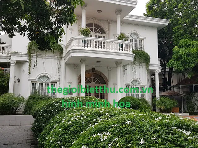 Biệt thự mặt tiền 146 Nguyễn Văn Hưởng bán