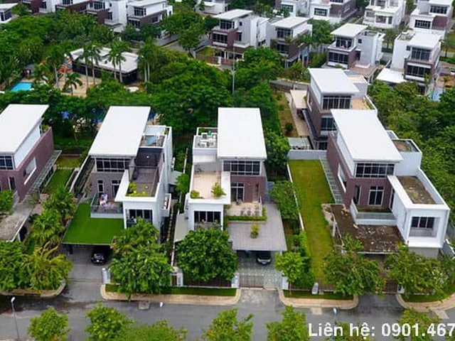 Biệt thự riviera cove cần bán