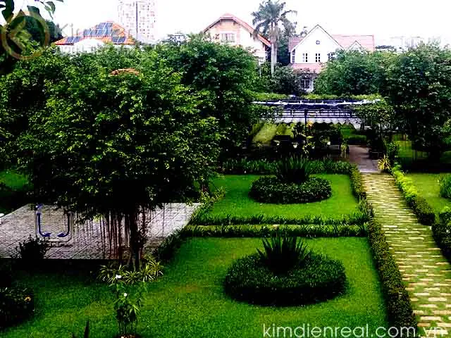 Cho Thuê Biệt Thự Sân  Vườn 600m2 Khu Compound