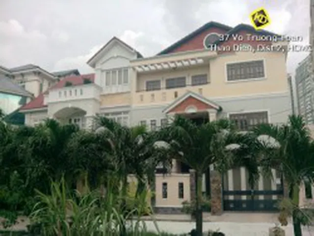 CHO THUÊ BIỆT THỰ THẢO ĐIỀN HỒ BƠI SÂN VƯỜN