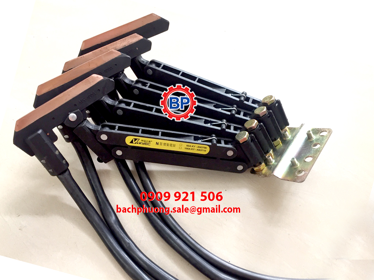 Chổi quẹt lấy điện cầu trục 4P100A Chổi quẹt lấy điện cầu trục 4P100A