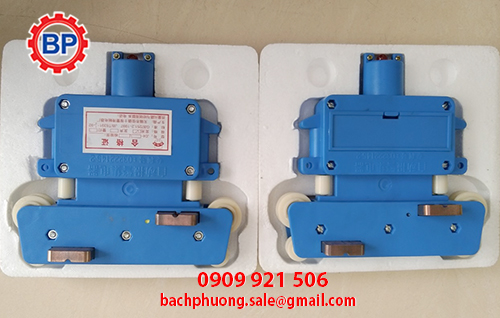 Chổi tiếp điện hộp kín 4P100A là gì Chổi tiếp điện hộp kín 4P100A là gì