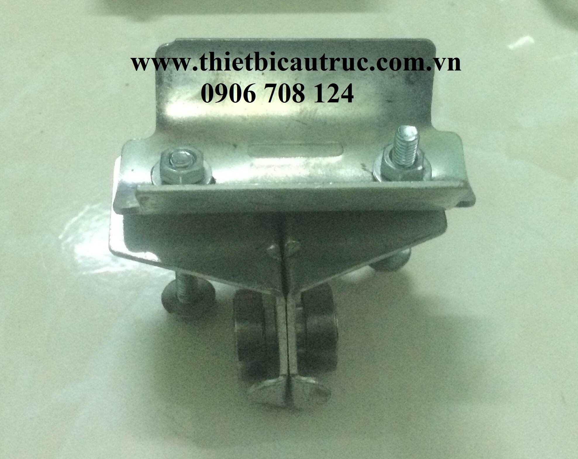 Con trượt treo cáp ray C là gì? con trượt treo cáp ray C là gì?