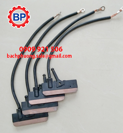 Là than chổi lấy điện 60A Là than chổi lấy điện 60A
