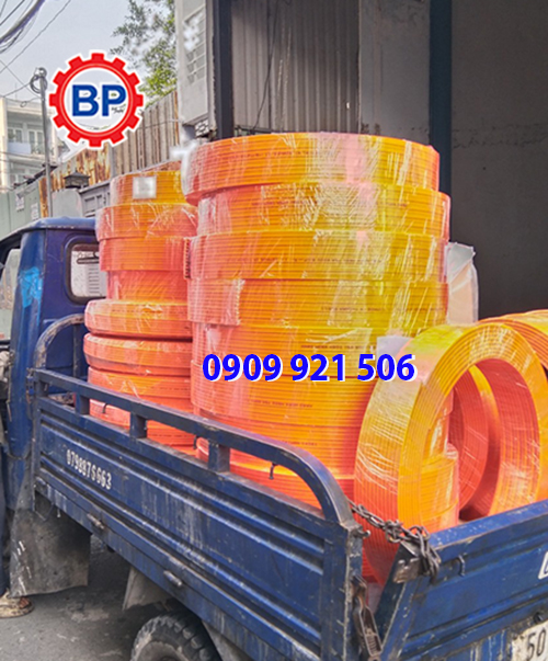 Ray điện cầu trục 3P100A hàng có sẵn Ray điện cầu trục 3P100A hàng có sẵn