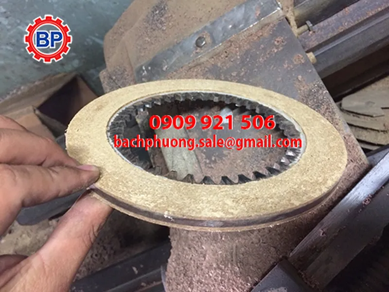 Gia công bố thắng cầu trục