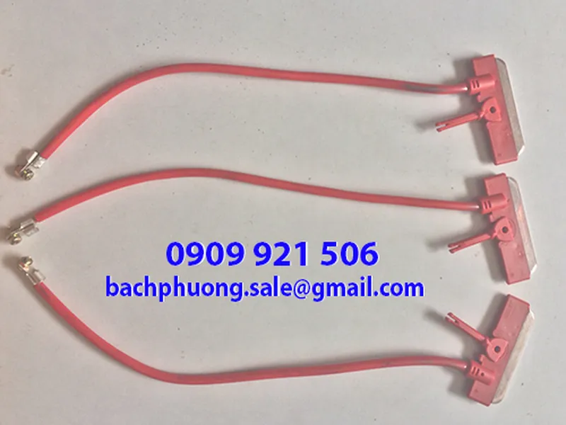 Lá than chổi tiếp điện