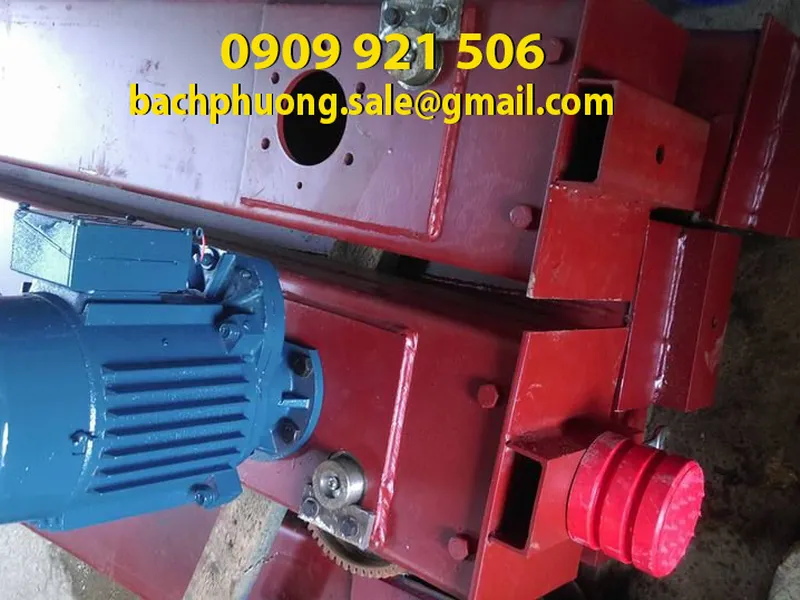 Motor dầm biên cầu trục 2.2kw
