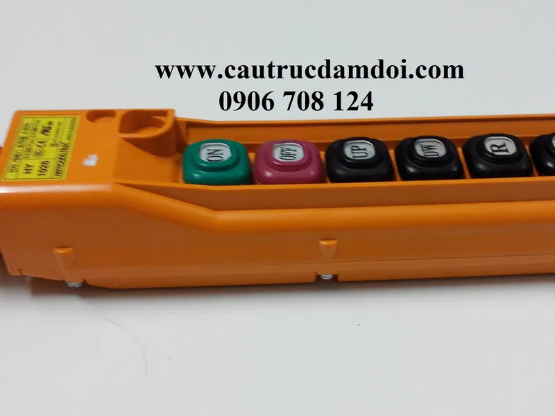 Nút bấm điều khiển cầu trục