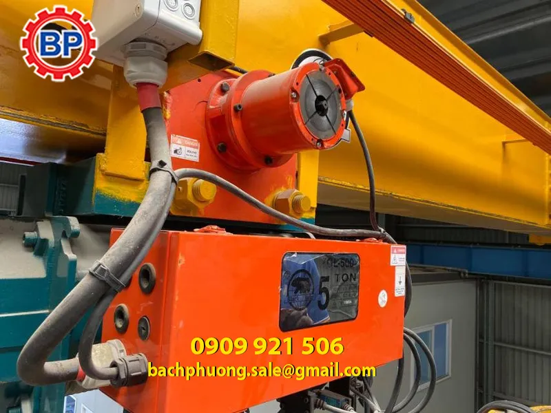 Ray dẫn điện cầu trục