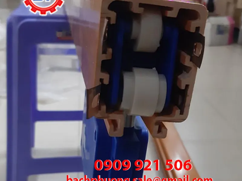 Ray điện hộp kín 4P100A