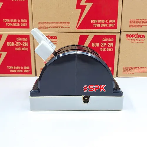 Cầu Dao Đảo Đế Sứ 1 Pha 60A 2P 600V 2N Cực Đúc Màu Đen D22(A) SOPOKA