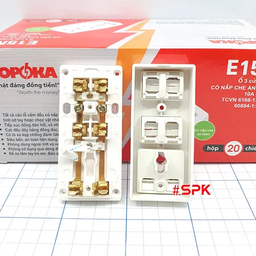 Ổ Cắm Điện Táp Lô 3 Lỗ 2200W Có Nắm Che An Toàn E15N SOPOKA