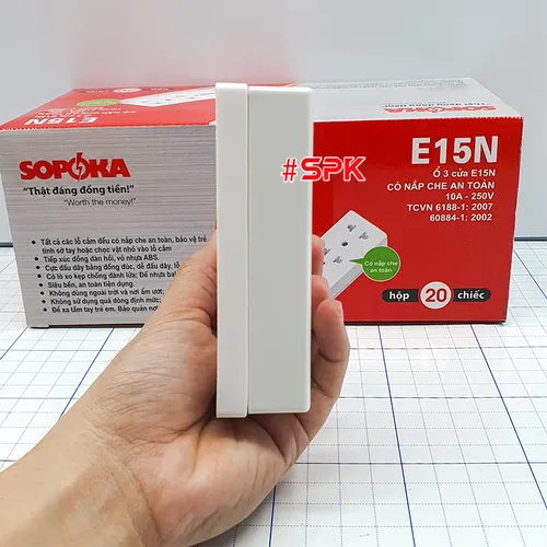 Ổ Cắm Điện Táp Lô 3 Lỗ 2200W Có Nắm Che An Toàn E15N SOPOKA