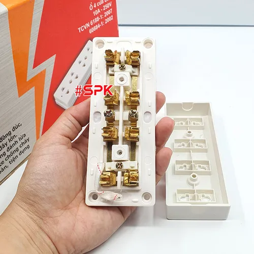 Ổ Cắm Điện 4 Lỗ Gắn Tường Gắn Táp Lô E25 SOPOKA