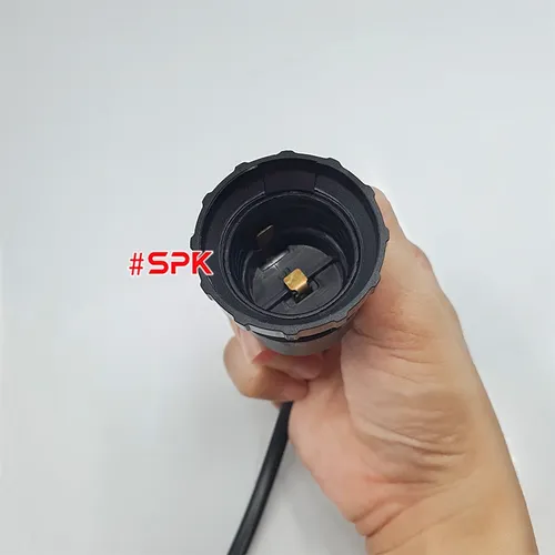 Đui Đèn Chịu Mưa Đúc Liền Dây ĐCM-100 SOPOKA