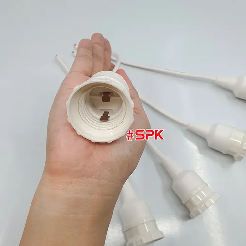 Đui Đèn Chịu Mưa Đúc Liền Dây ĐCM-100 SOPOKA
