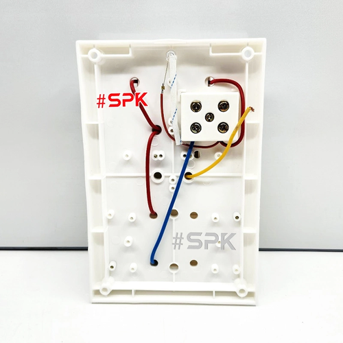 Bảng Điện Táp Lô 1 Công Tắc 3 Ổ Cắm Có Cầu Chì BN3 SOPOKA