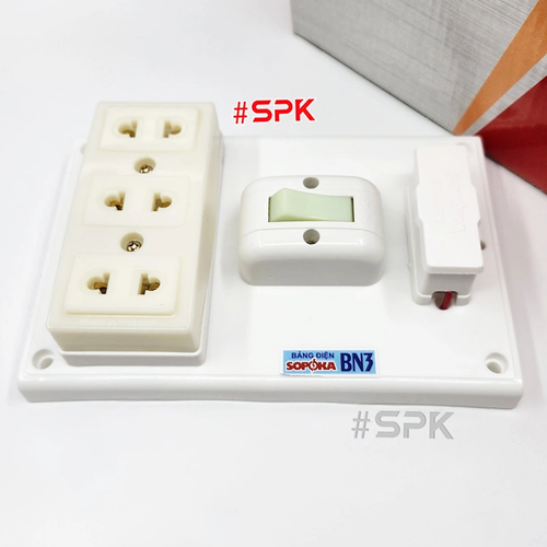 Bảng Điện Táp Lô 1 Công Tắc 3 Ổ Cắm Có Cầu Chì BN3 SOPOKA