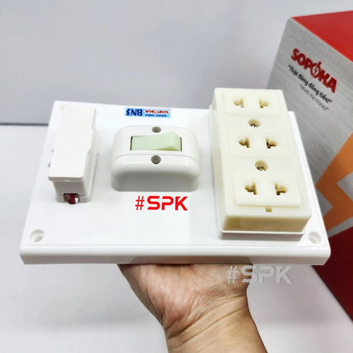 Bảng Điện Táp Lô 1 Công Tắc 3 Ổ Cắm Có Cầu Chì BN3 SOPOKA