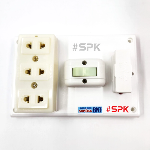 Bảng Điện Táp Lô 1 Công Tắc 3 Ổ Cắm Có Cầu Chì BN3 SOPOKA