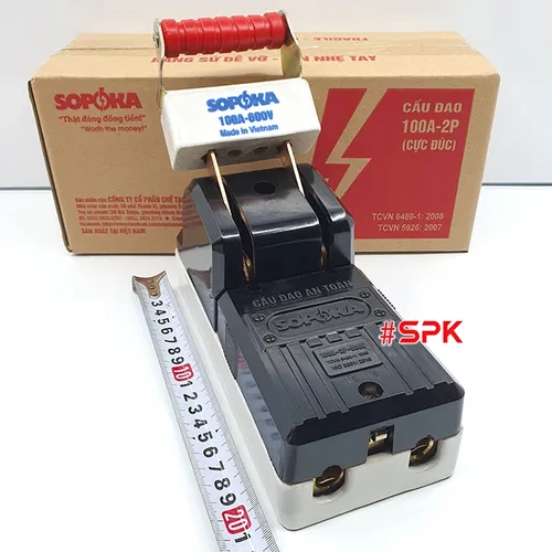 Cầu Dao Đế Sứ 3 Pha 3P 100A 600V Màu Đen D15 SOPOKA
