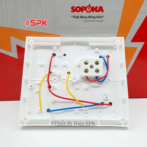 Bảng điện 2 công tắc 3 lỗ cắm CB cóc 30A BS6 SOPOKA