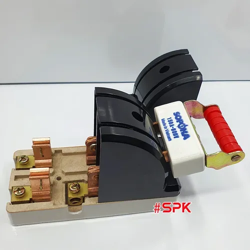 Cầu Dao Đảo Đế Sứ 1 Pha 150A 2P 600V 2N Màu Đen D41 SOPOKA