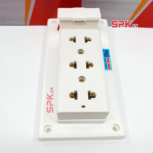 Bảng Điện Táp Lô 3 Lỗ Cắm Có Cầu Chì 2200W 10A BN6E SOPOKA