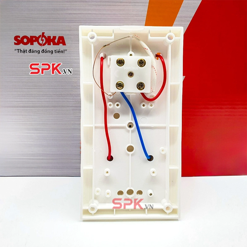 Bảng Điện Táp Lô 3 Lỗ Cắm Có Cầu Chì 2200W 10A BN6E SOPOKA