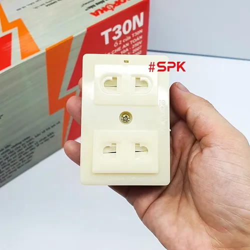 Ổ Cắm 2 Lỗ Gắn Táp Lô Có Nắp Che SOPOKA T30N 2200W