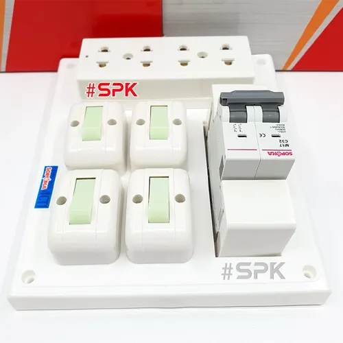 Bảng Điện 4 Công Tắc 4 Lỗ Cắm MCB 32A 4CT1 SOPOKA