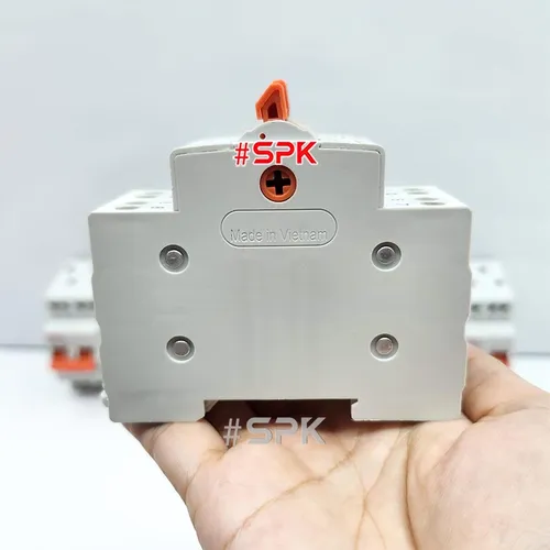 Cầu Dao Gạt Tay 2 Ngã 2P CS2P63A SOPOKA