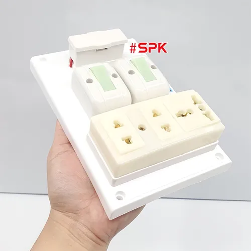 Bảng Điện Táp Lô 2 Công Tắc 3 Lỗ Cắm Có Cầu Chì BN2 SOPOKA