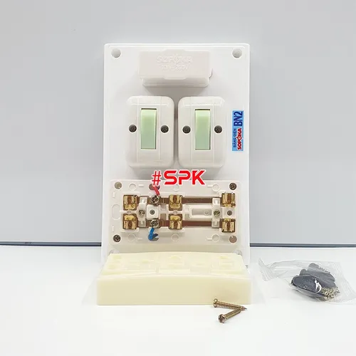 Bảng Điện Táp Lô 2 Công Tắc 3 Lỗ Cắm Có Cầu Chì BN2 SOPOKA