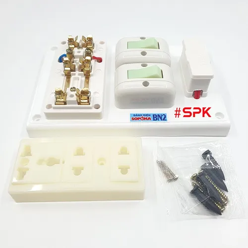 Bảng Điện Táp Lô 2 Công Tắc 3 Lỗ Cắm Có Cầu Chì BN2 SOPOKA