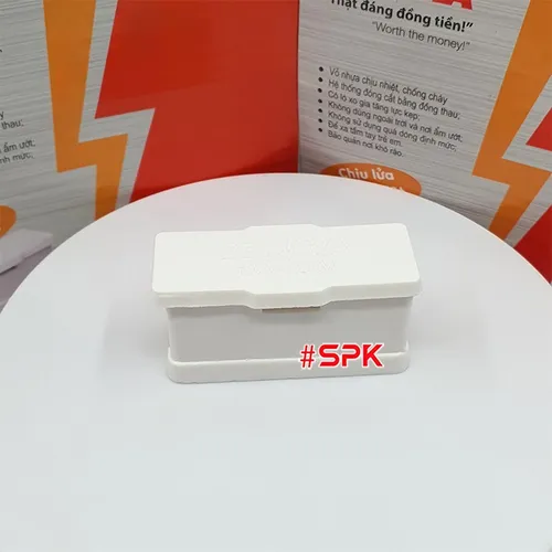 Cầu Chì Gắn Táp Lô Điện 10A 250V SOPOKA CC10A