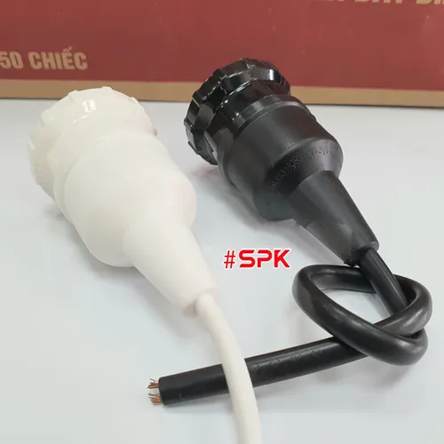 Đui Đèn Chịu Mưa Đúc Liền Dây ĐCM-100 SOPOKA