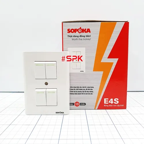 Bảng Điện Lắp Nổi Cao Cấp Dòng E 4 Công Tắc E4S SOPOKA 
