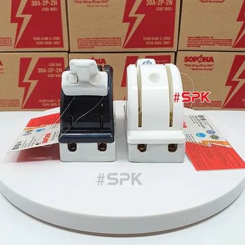 Cầu Dao Đảo Đế Sứ 1 Pha 30A 2P 600V 2N D19 SOPOKA