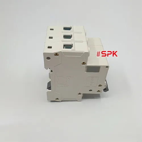 Aptomat 3 Pha MCB 3P M17 SOPOKA