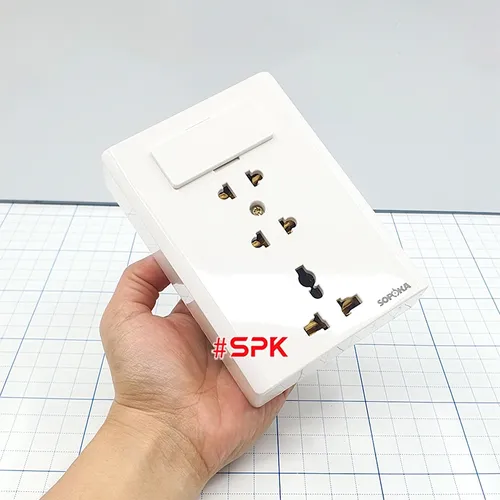 Bảng Điện Lắp Nổi Cao Cấp Dòng E 3 Ổ Cắm E8A SOPOKA