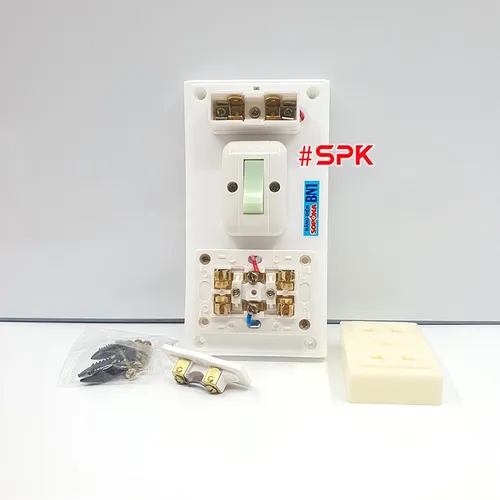Bảng Điện Táp Lô 1 Công Tắc 2 Lỗ Cắm Có Cầu Chì BN1 SOPOKA